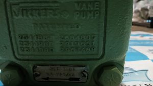 VICKERS VANE PUMP(PATENTED) 25V14A-1A 10-L-130